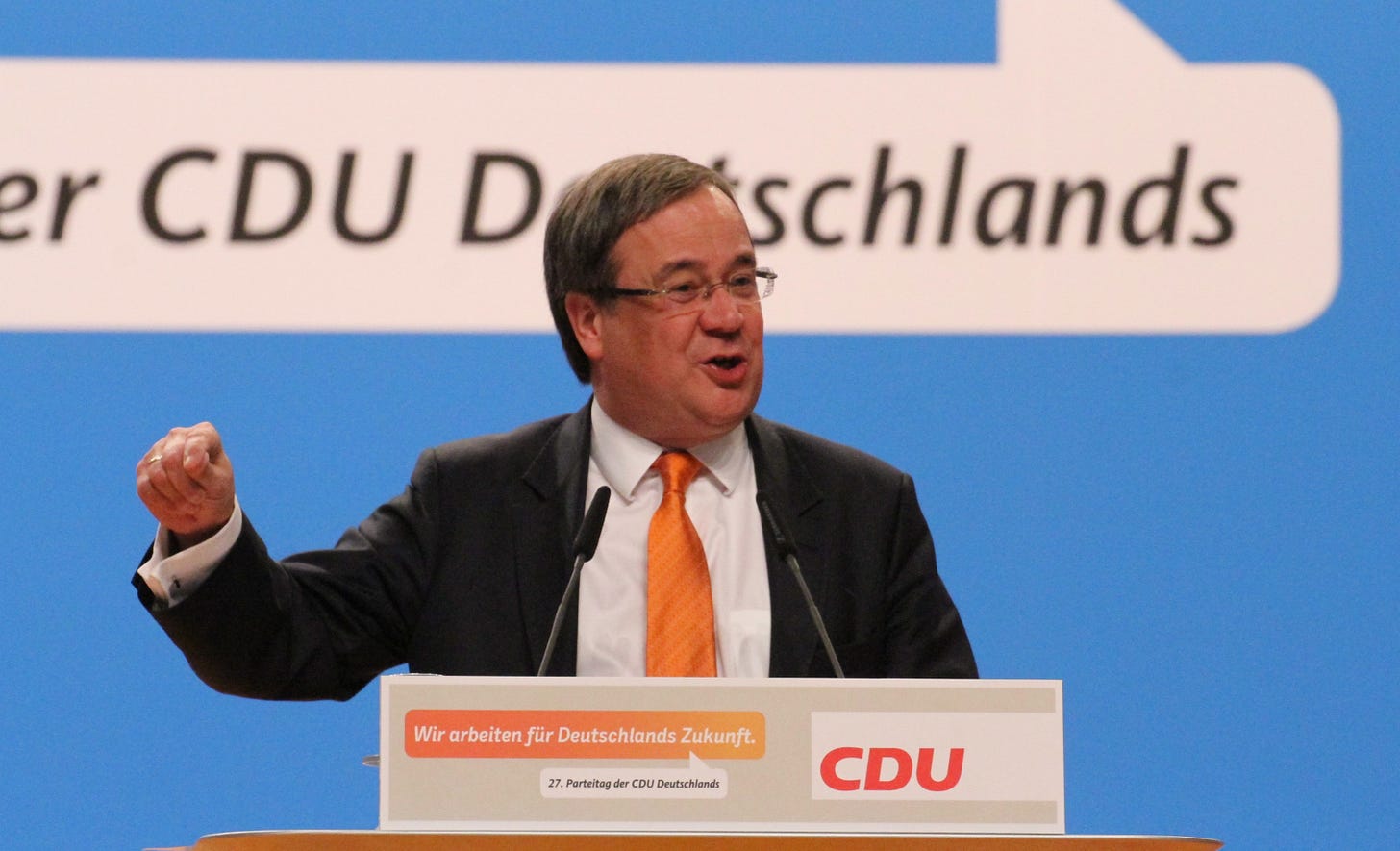 File:Armin Laschet CDU Parteitag 2014 by Olaf Kosinsky-12.jpg - Wikimedia  Commons