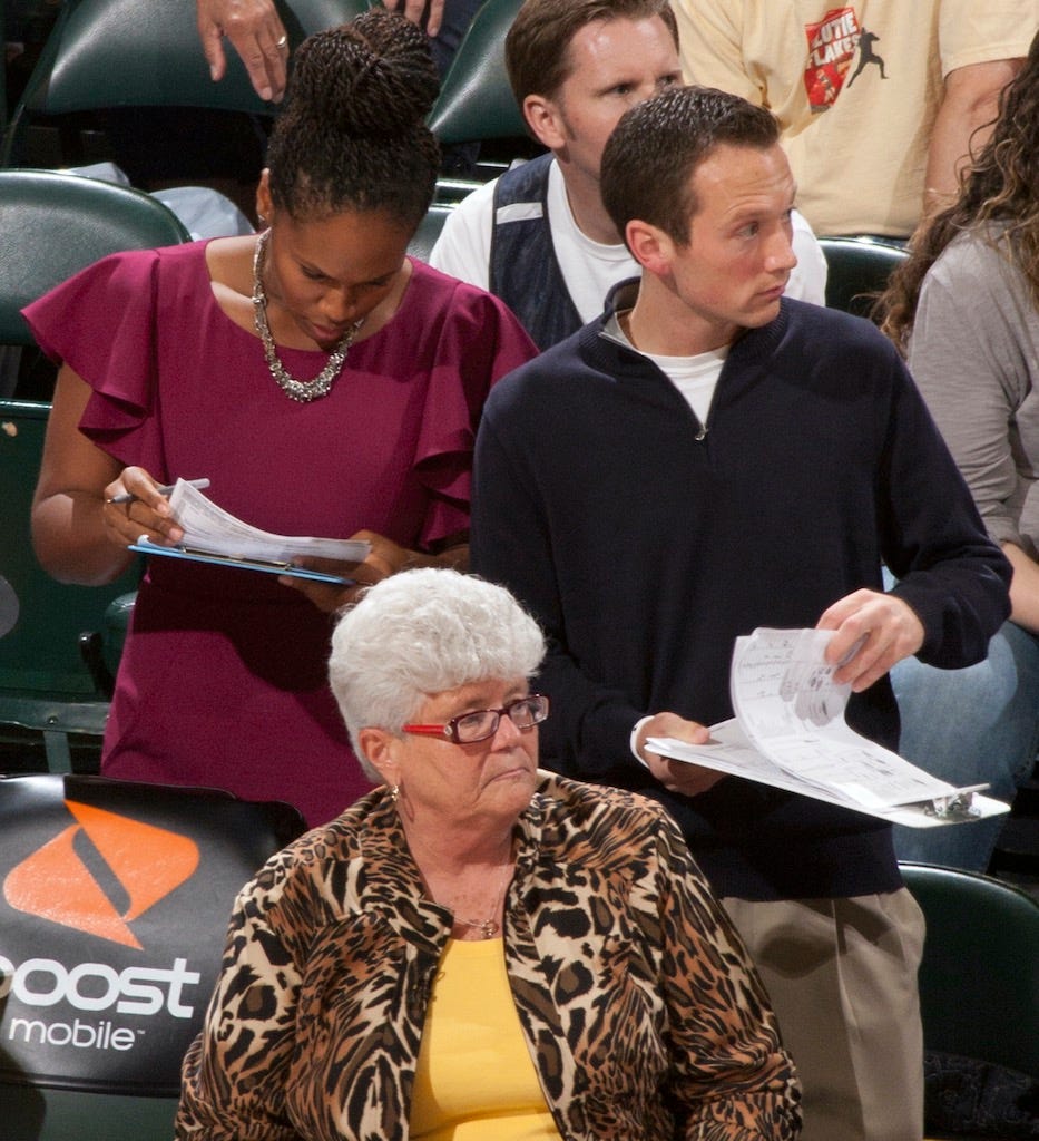Scott Agness with clipboard in hand during 2012 WNBA Finals, won by the Indiana Fever.