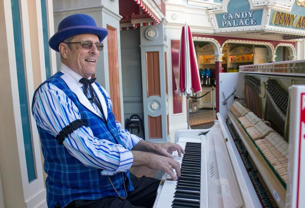 Video: This Disneyland piano is one of the most played pianos in the world  – Orange County Register