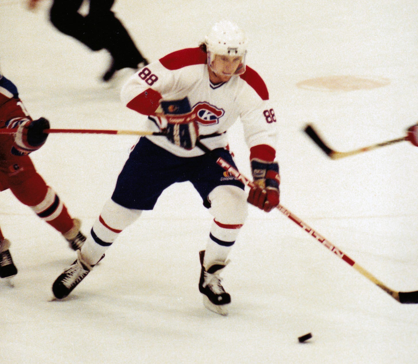 Montreal Canadiens: Will ice hockey's top trophy return home after 28  years? - BBC News