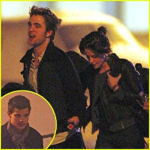 Kristen Stewart & Robert Pattinson Land in London | Kristen ...