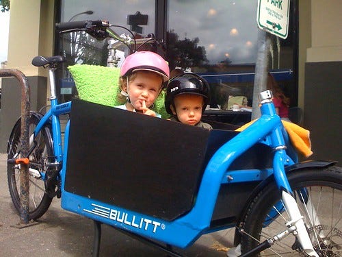 Totcycle - Family Biking - Larry vs Harry Bullitt: Family Style
