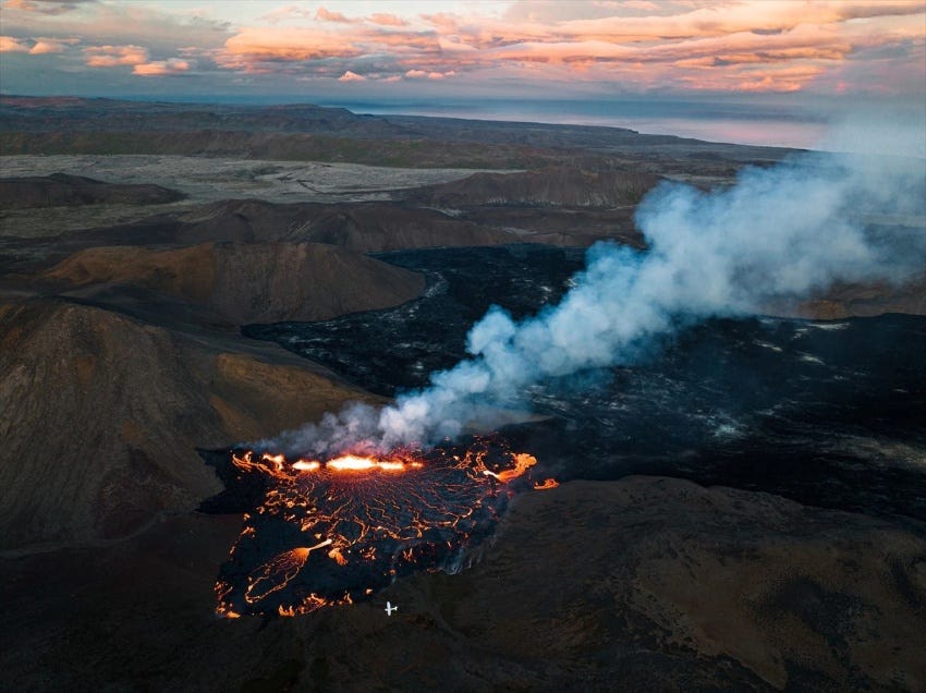ギャラリー：アイスランドで再び噴火、休眠状態から目覚めたか　写真7点（写真クリックでギャラリーページへ）