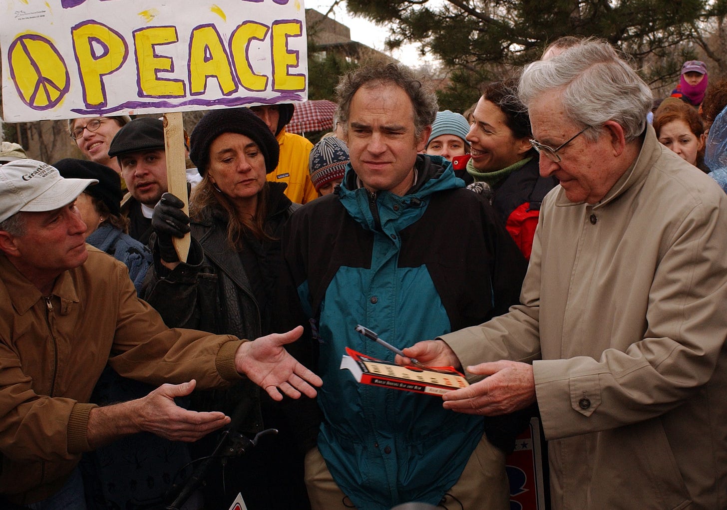 Will Toor & Noam Chomsky in 2003. (Photo: Getty Images)