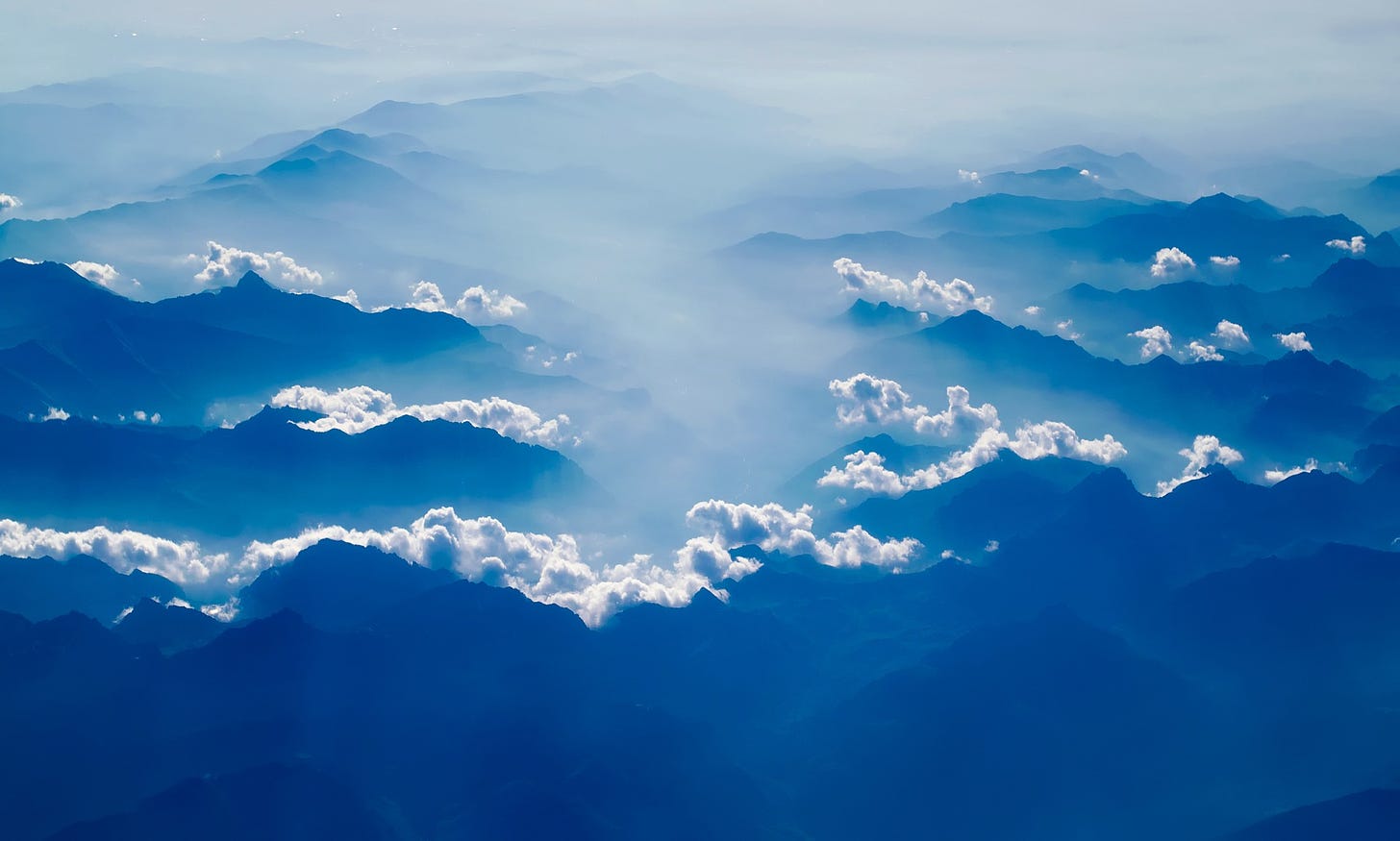 Picture of mountains and clouds
