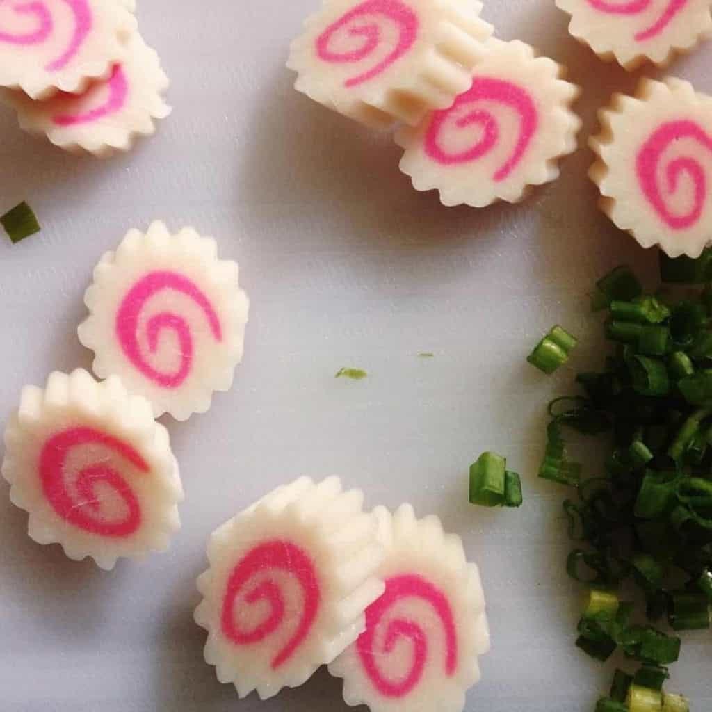 Jagged edges of the naruto fish cake makes it distinct from other kamaboko