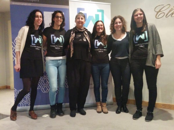 Ana Cidre (primera por la izquierda) junto a otras Women Techmaker de Galicia