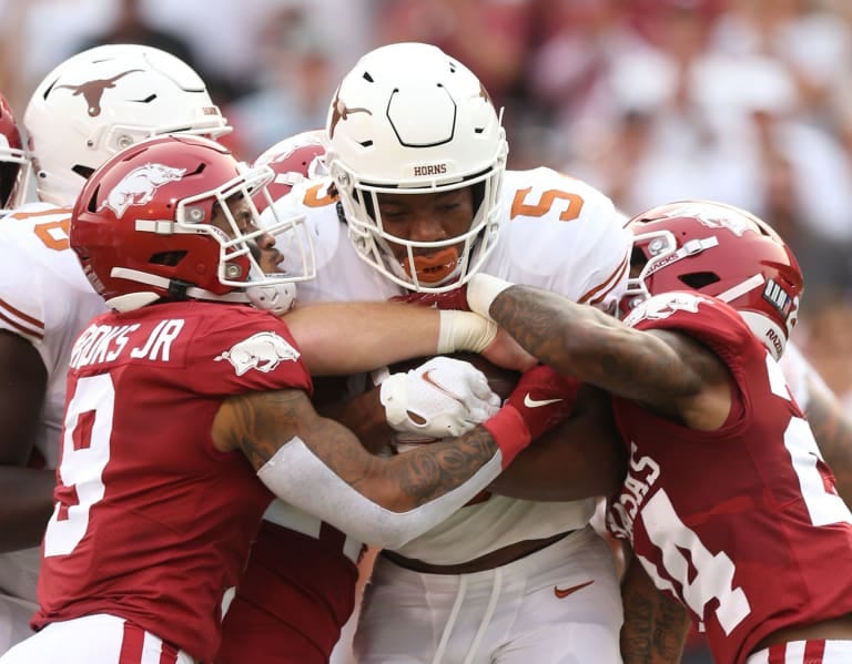 HawgBeat - Horns (Beat) Down: Arkansas routs No. 15 Texas