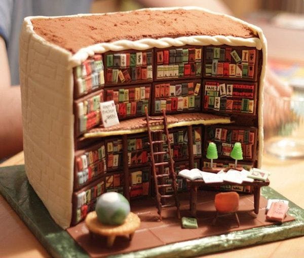 Little Library Cakes : "book cake"