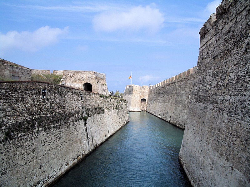 File:Moat of Royal Wall At Ceuta 2.jpg
