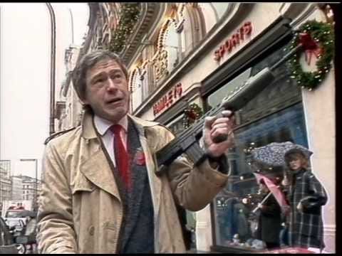 Tony Banks MP campaigns for a ban on toy guns - YouTube