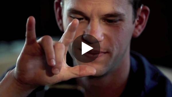 iPhone 4 Apple "FaceTime" 2010 Commercial iPhone 4 Apple "FaceTime" 2010 Commercial