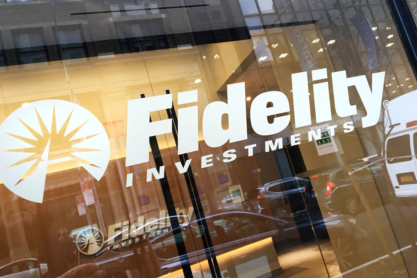 Fidelity to launch bitcoin ETF as investment giant builds its digital asset  business