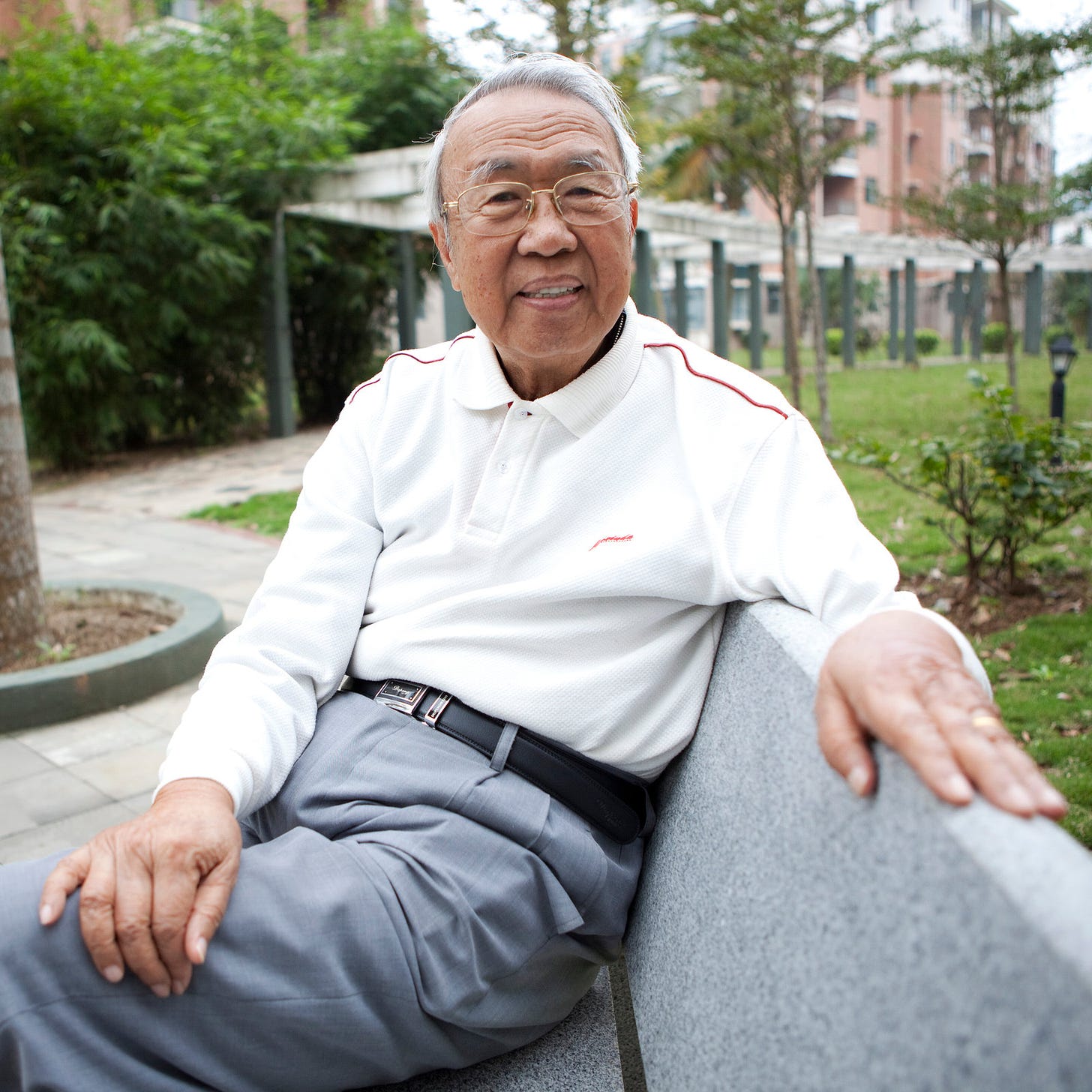 Ji Chaozhu, Interpreter for China During Nixon's Trip, Dies at 90 - The New  York Times