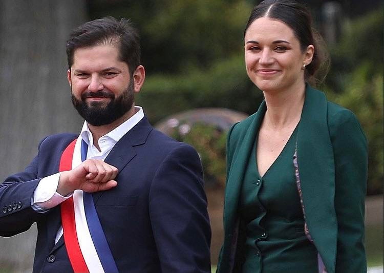 Chile's new president, Gabriel Boric and his partner Irina Karamanos at the  presidential inaguration ceremony last friday. Gabriel is of croatian  ancestry while Irina is part greek : r/AskBalkans
