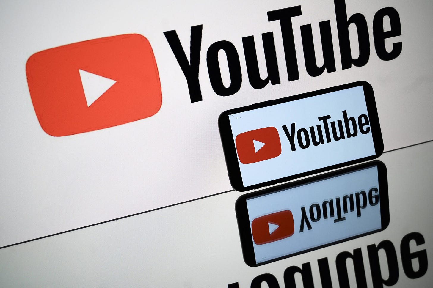 YouTube reportedly offers podcasters up to $300,000 to create videos |  Crypto Harry