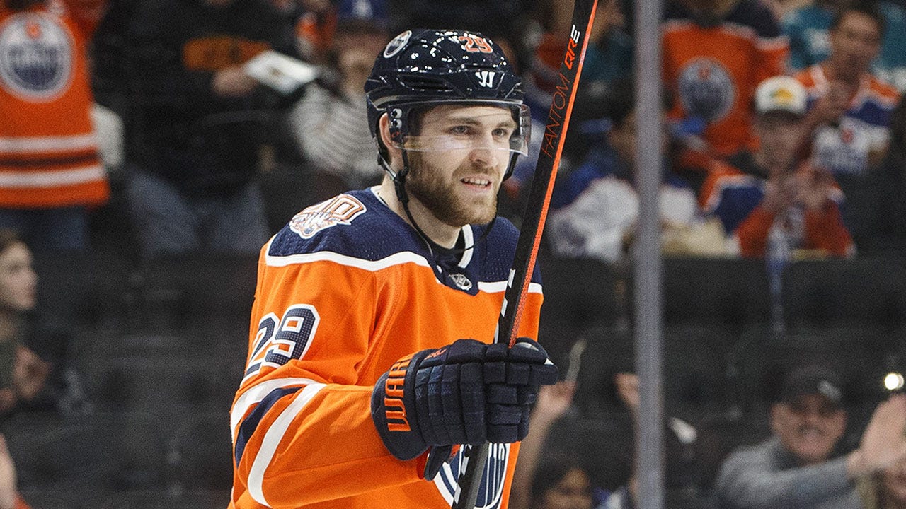 Oilers' Leon Draisaitl earns 2020 Hart Trophy and Ted Lindsay Award -  Sportsnet.ca