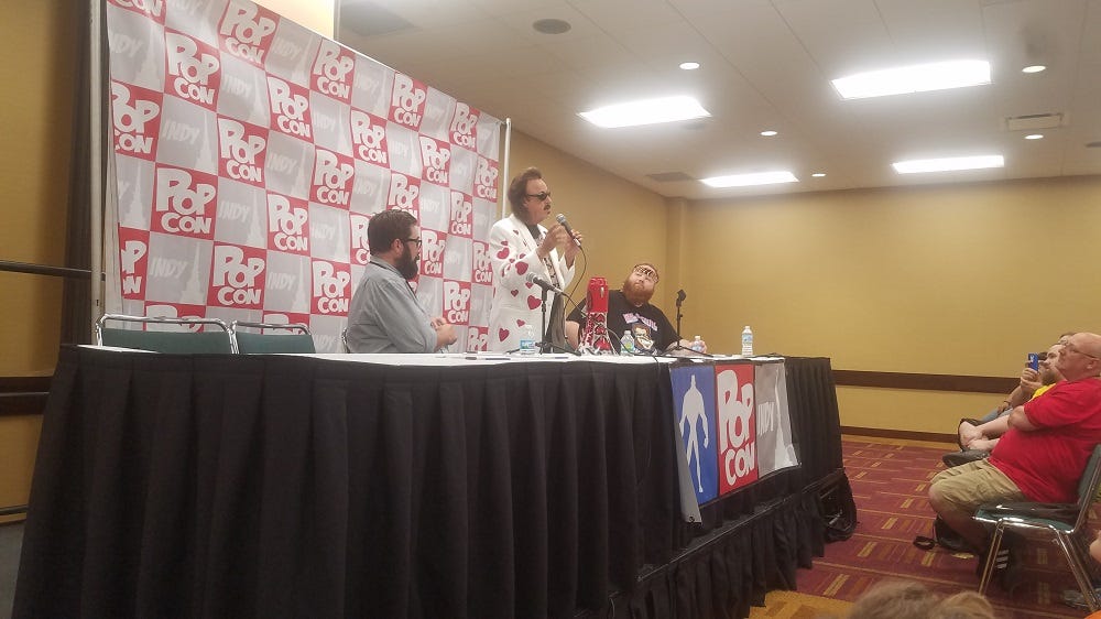 Indy Pop Con featured a pro wrestling panel with Jimmy Hart