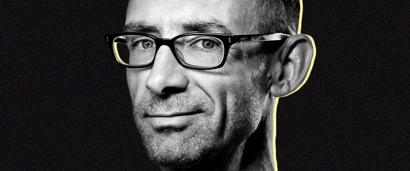 35 Quotes From Chuck Palahniuk That Will Open Your Mind