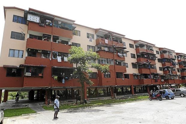 Taman Permata flats in Dengkil. Image from The Star.