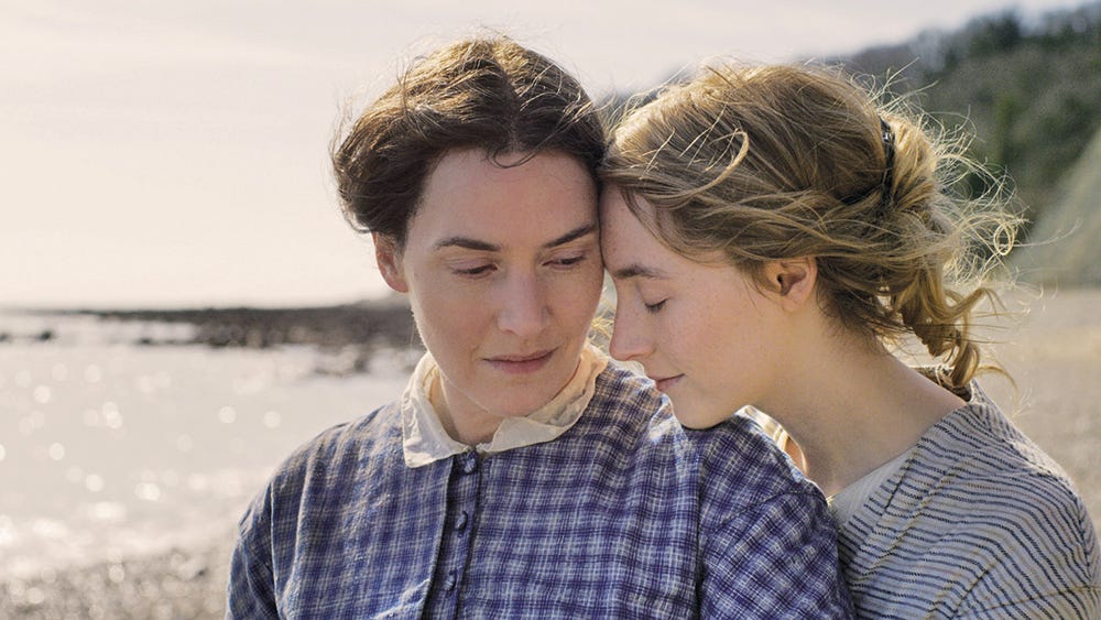 Ammonite' Review: Kate Winslet and Saoirse Ronan's Lesbian Romance - Variety