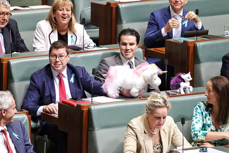 File:Parliament Unicorns (27739805263).jpg