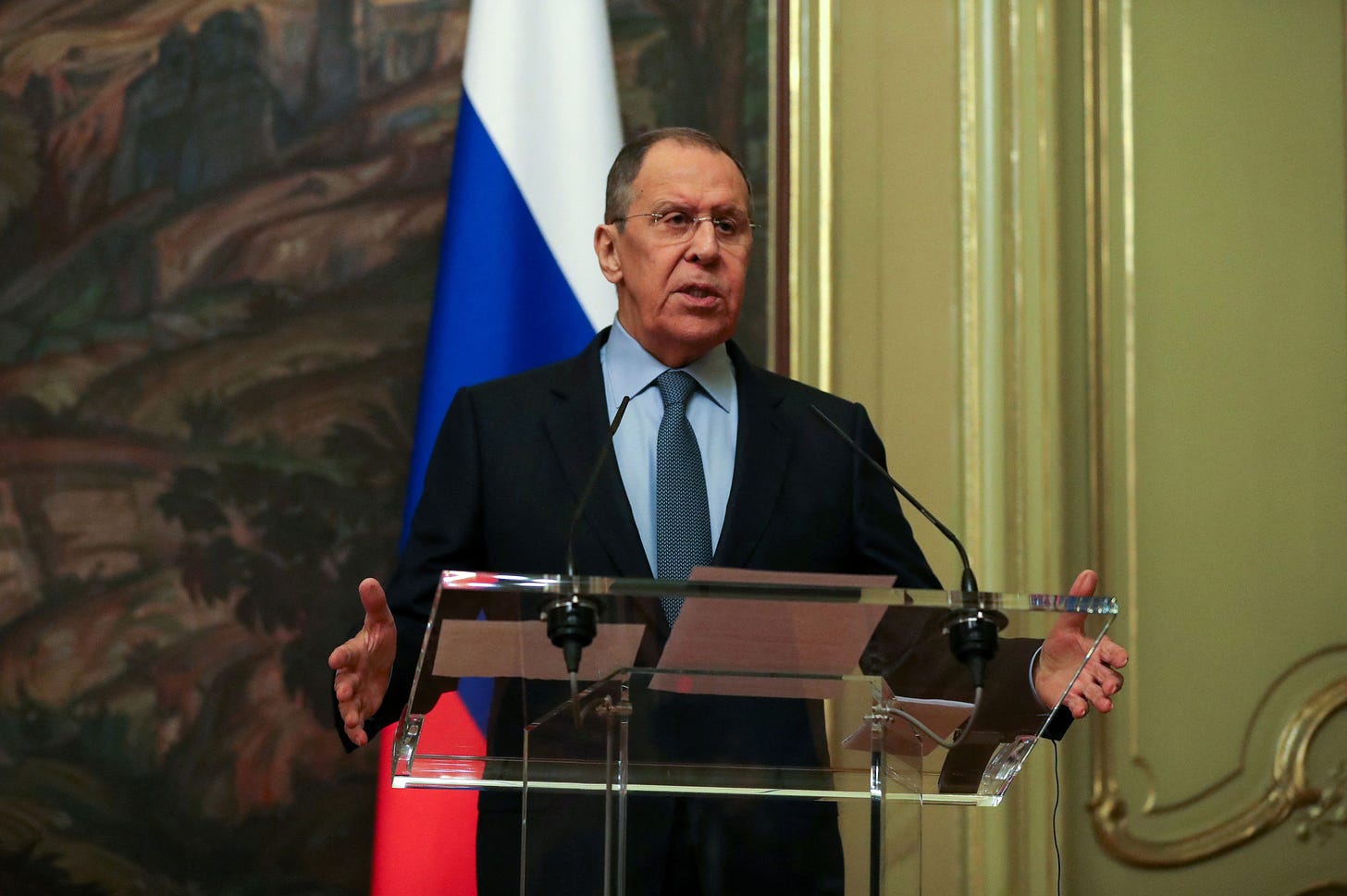 Russia's Sergei Lavrov Compares Ukraine to Palestine