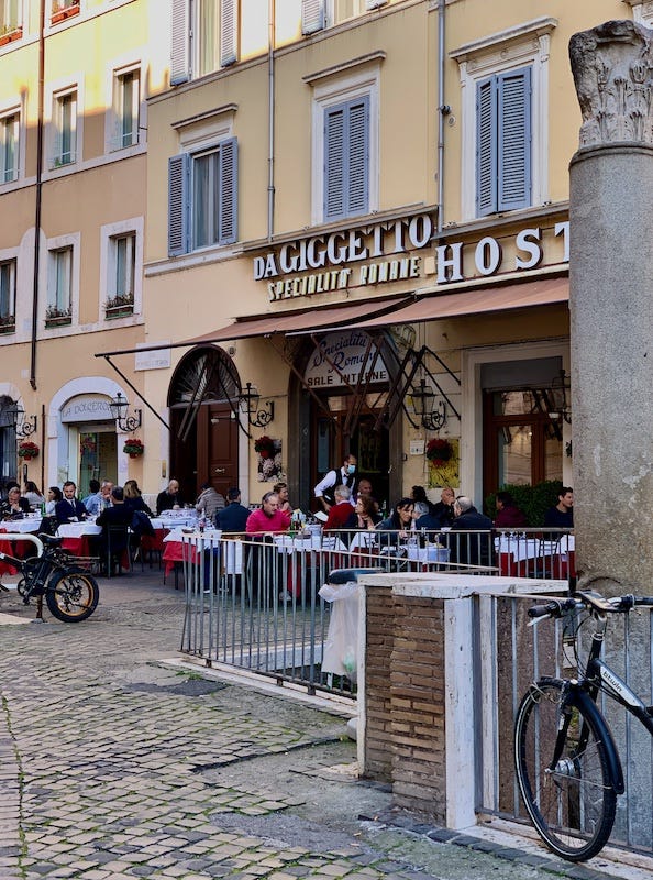 Front of Giggetto restaurant in Rome