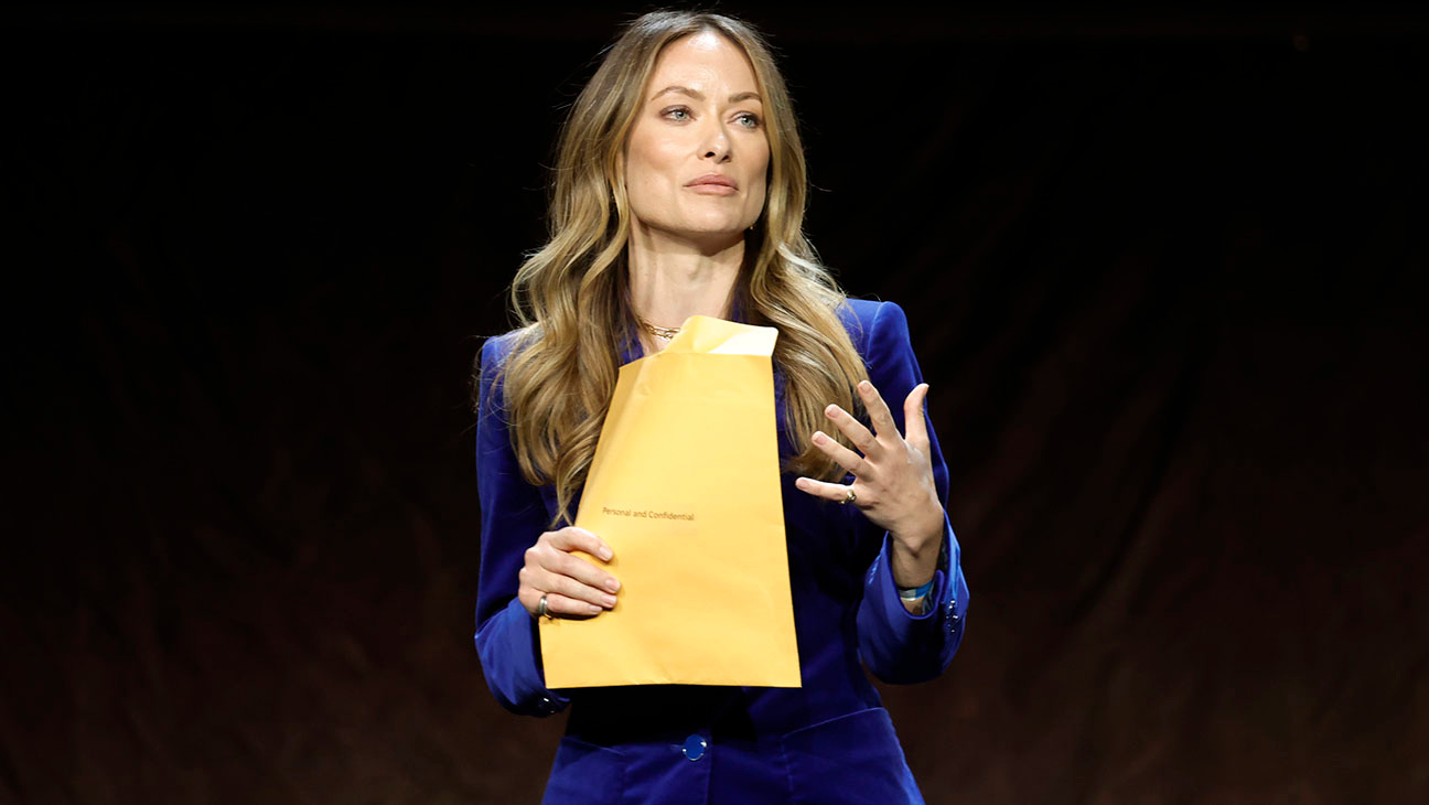 Olivia Wilde CinemaCon Presentation Interrupted by Mystery Envelope – The  Hollywood Reporter