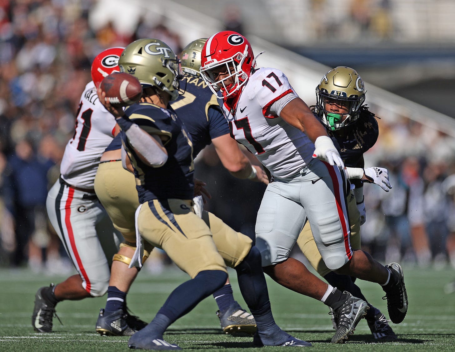 Georgia inside linebacker Nakobe Dean (17) during the Bulldogs' game with Georgia Tech at Bobby Dodd Stadium at Historic Grant Field in Atlanta, Ga., on Saturday, Nov. 27, 2021. (Photo by Tony Walsh) Georgia inside linebacker Nakobe Dean (17) during the Bulldogs' game with Georgia Tech at Bobby Dodd Stadium at Historic Grant Field in Atlanta, Ga., on Saturday, Nov. 27, 2021. (Photo by Tony Walsh)