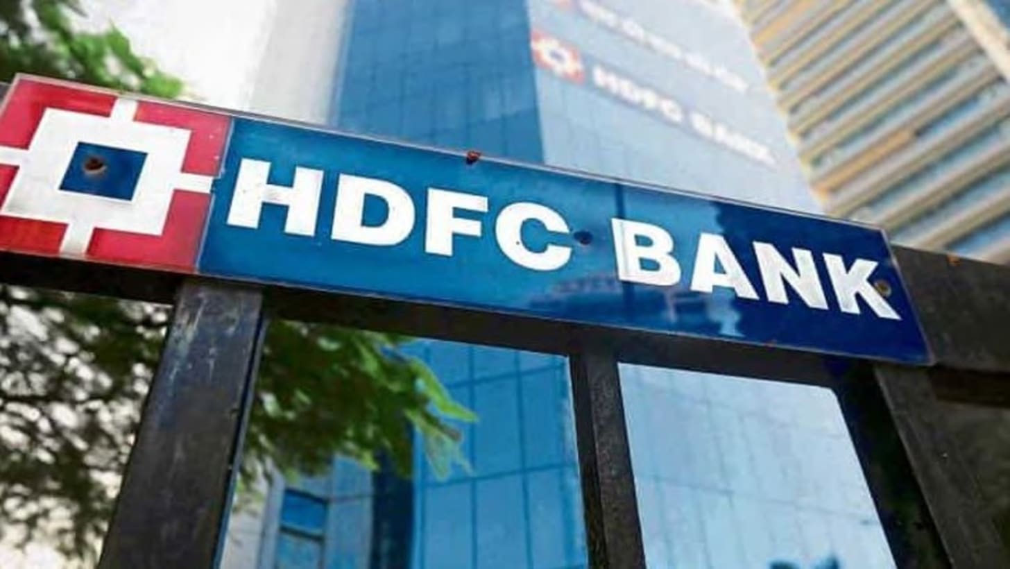 HDFC Bank Q4 net profit jumps 18% but falls short of estimates
