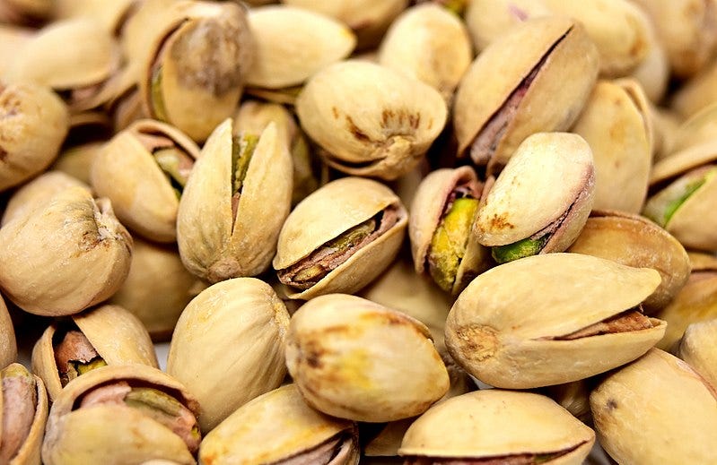 File:Pile of pistachios.jpg