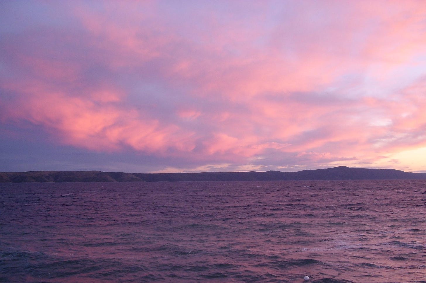 File:Adriatic-pink sunset.JPG - Wikimedia Commons