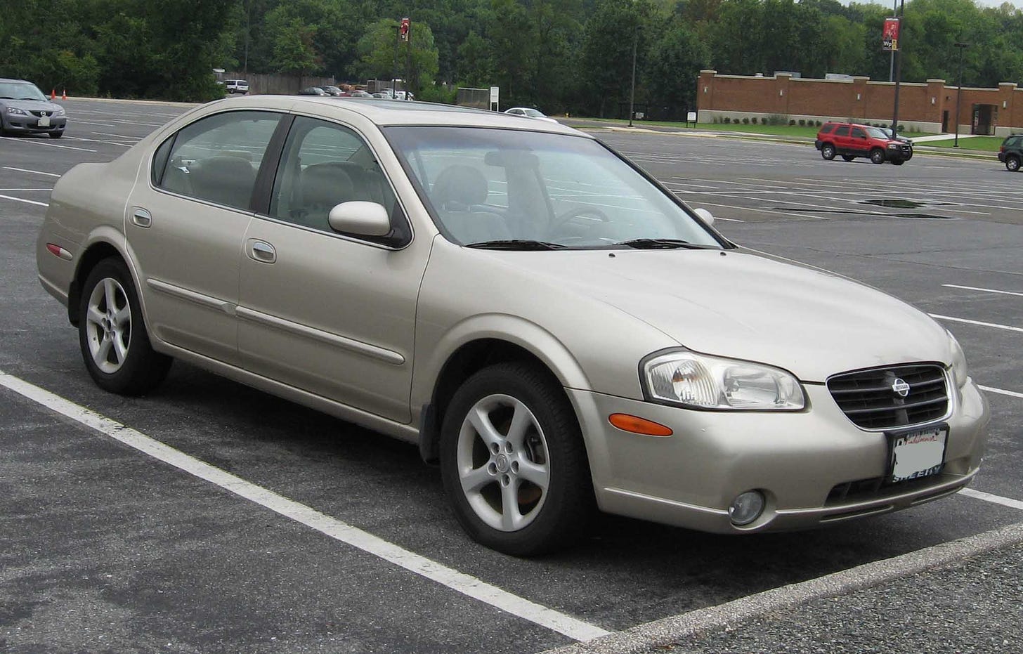 File:2000-2001-Nissan-Maxima.jpg - Wikimedia Commons