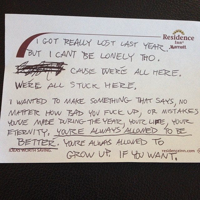imagem de uma nota escrita em papel timbrado de hotel