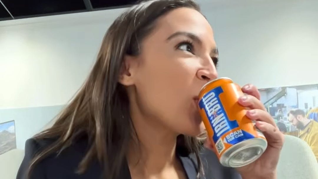 Irn Bru hunting and celebrity spotting at COP26 - BBC News