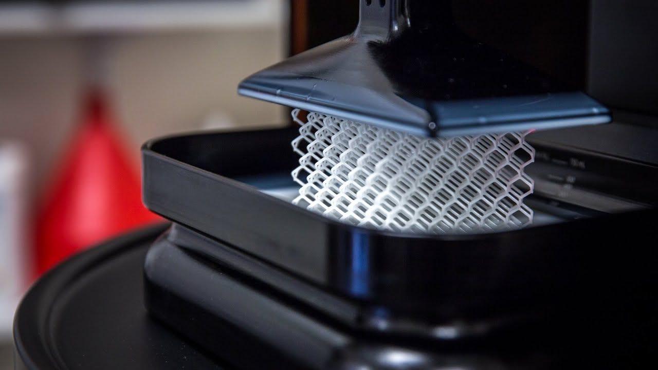 Carbon M1 Super Fast 3D Printer Demo! - YouTube