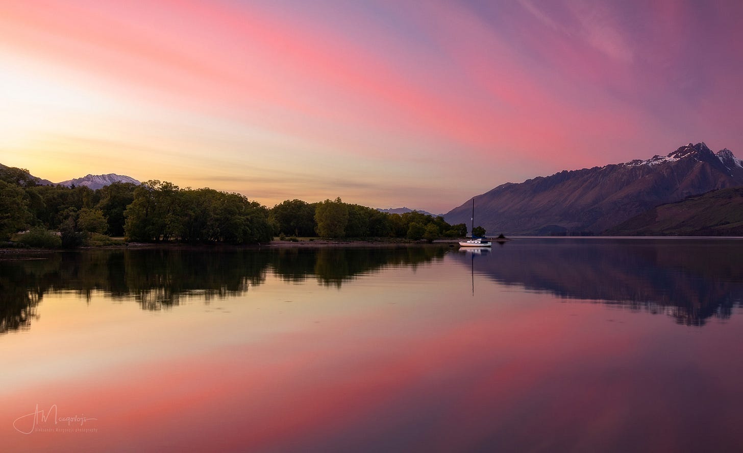 Sunrise at Lake Wakatipu