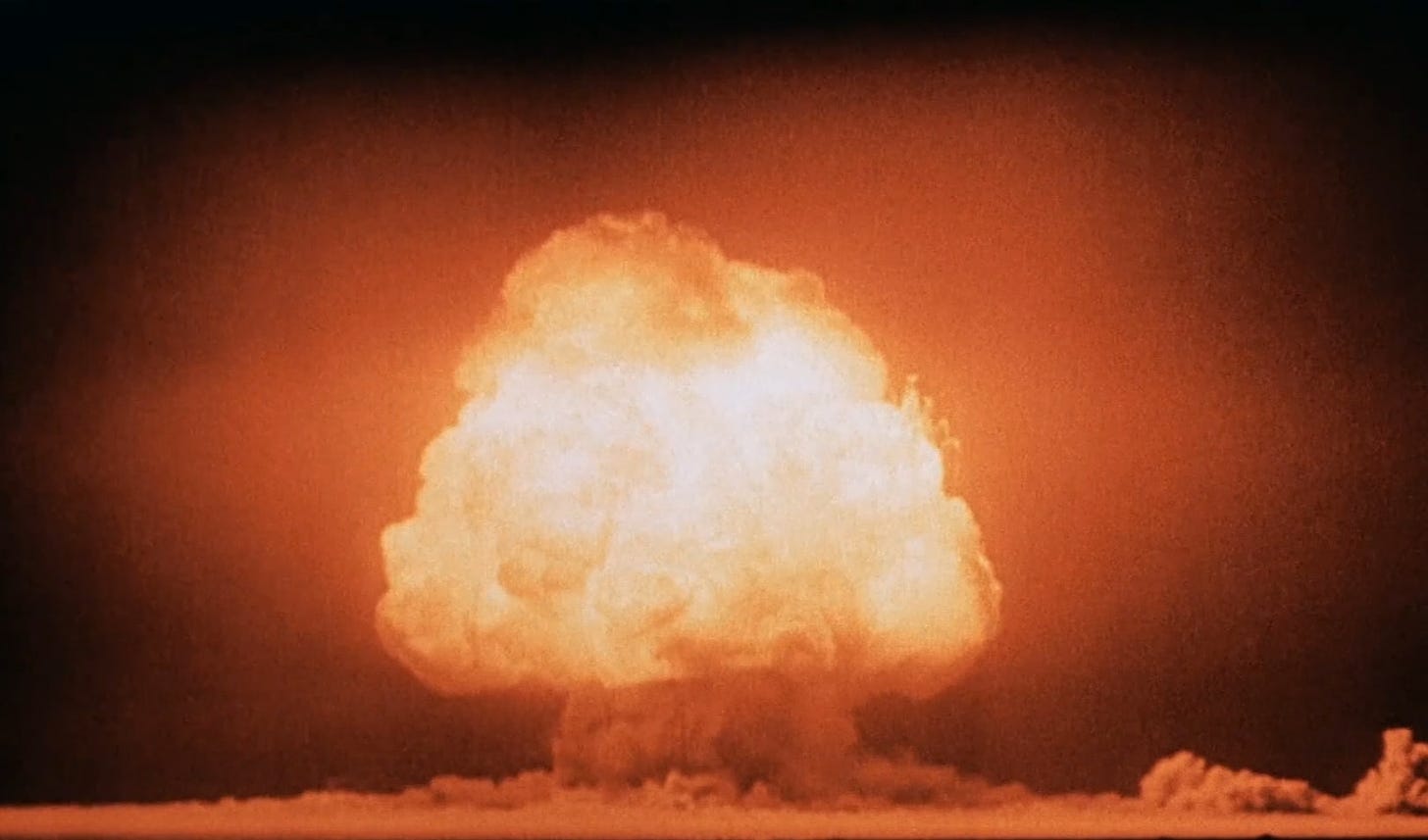 By United States Department of Energy - Trinity and Beyond: The Atomic Bomb Movie, Public Domain, https://commons.wikimedia.org/w/index.php?curid=63457849