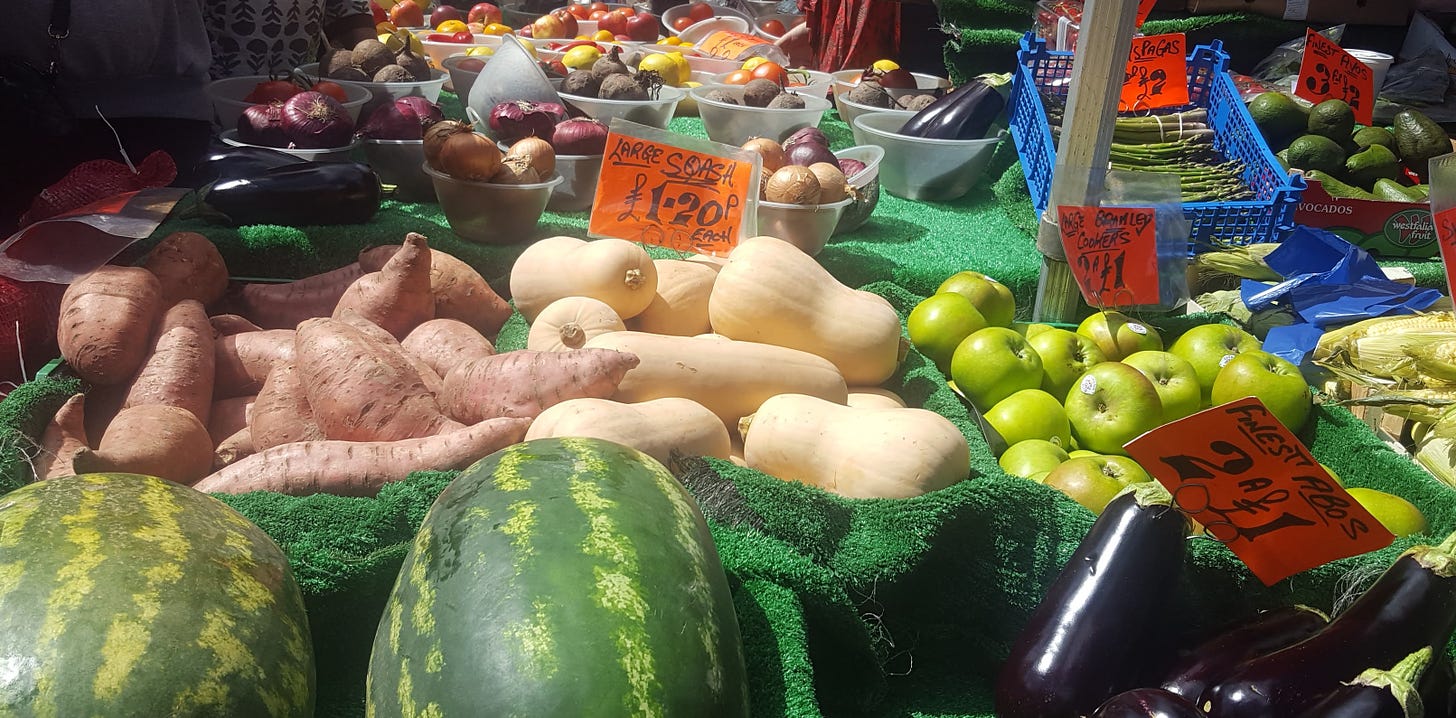 Market stall representing that all fruit and vegetables must be considered to have a low level of bacterial contamination.