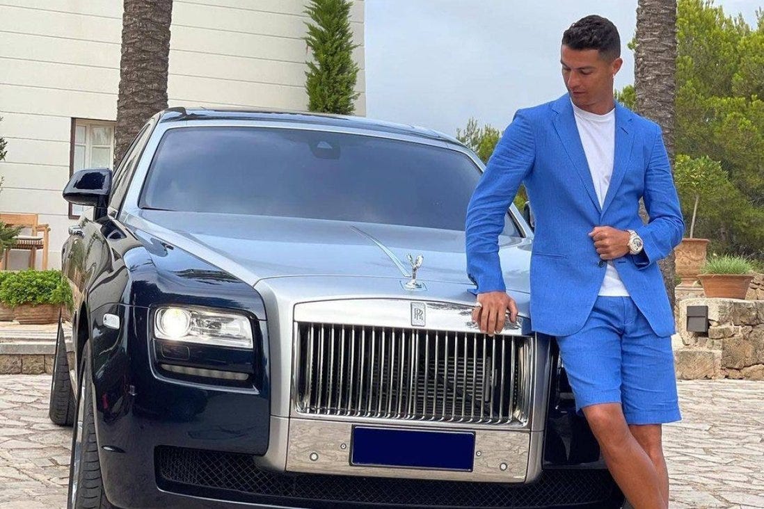 How Cristiano Ronaldo became football's first billionaire – from  record-breaking Manchester United merchandise sales to charging US$1  million per paid Instagram post | South China Morning Post