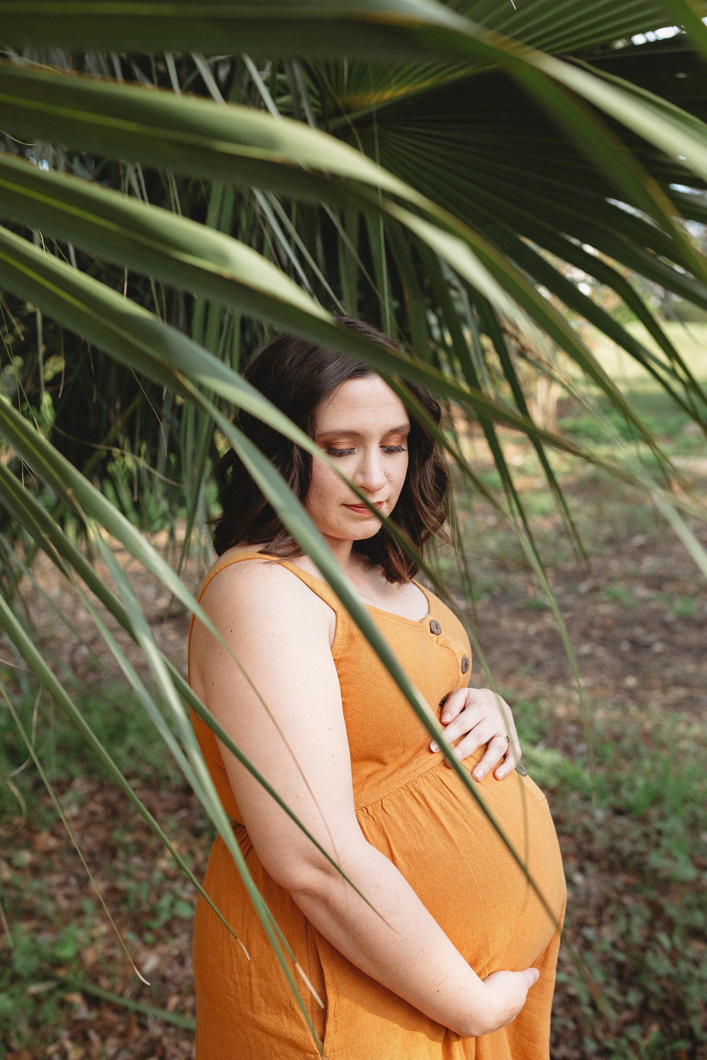 Secret Garden Maternity Photoshoot in Columbus, Georgia