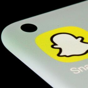Snap shares plunge 25% as economy, fierce competition slow revenue growth | Reuters