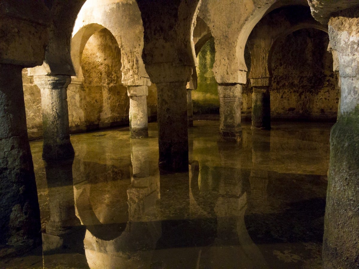 formation, arch, cave, column, darkness, espagne, temple, ruins, monastery, caceres, crypt, ancient history, thermae