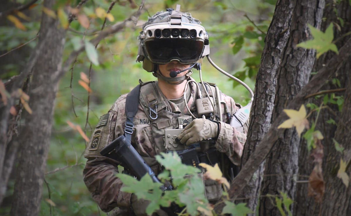 Soldiers at Fort Pickett, Virginia test the Microsoft-designed prototype goggle known as the Integrated Visual Augmentation System (IVAS)