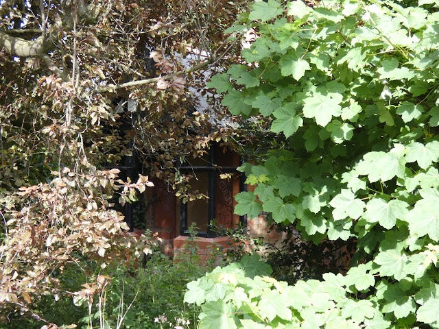 Boyne Valley Hotel and Country Club/Stameen House gate lodge front.