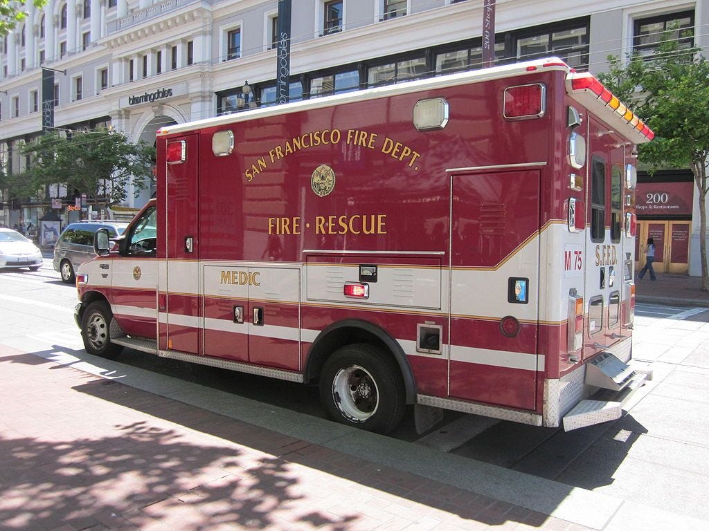 File:SFFD ambulance M75.JPG - Wikimedia Commons