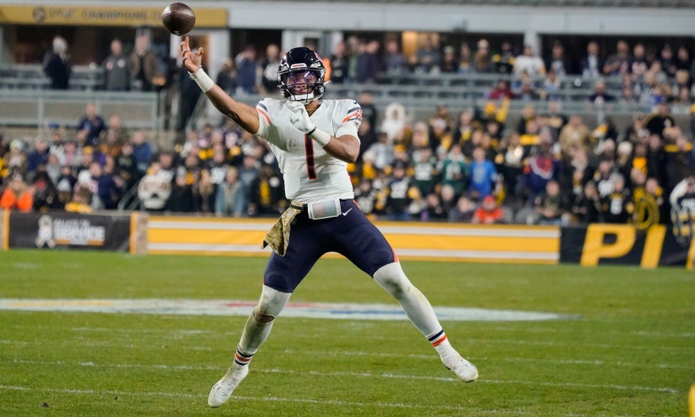 Justin Fields was smiling before leading Bears on late TD drive