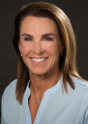 Holly McPeak (2019) - California Athletics Hall of Fame - University of  California Golden Bears Athletics