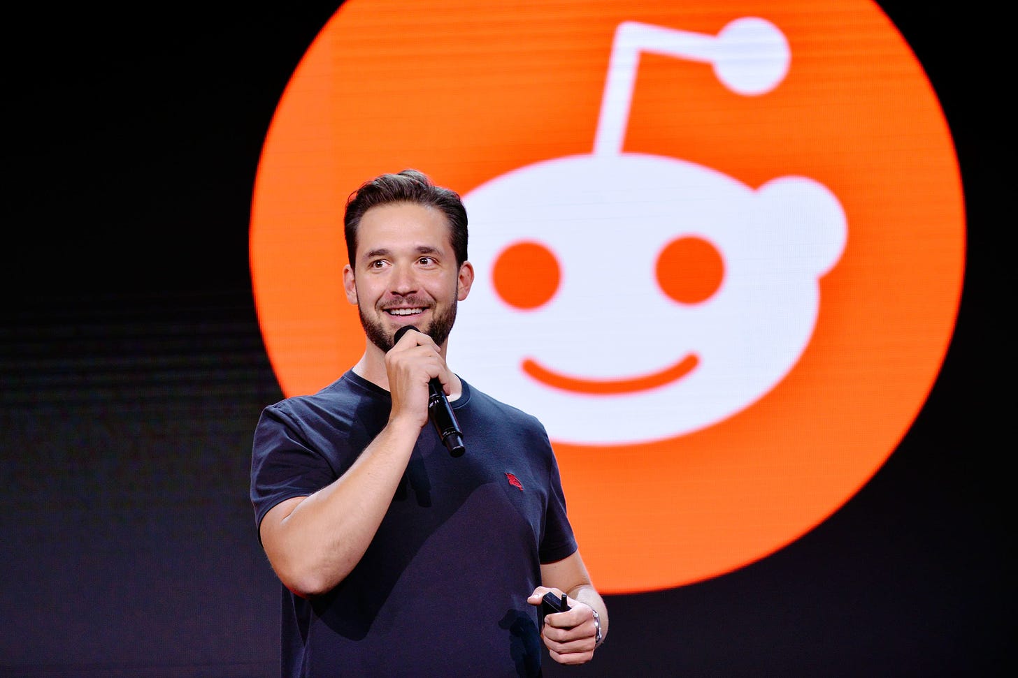 The 1st thing Alexis Ohanian bought after he sold Reddit for millions